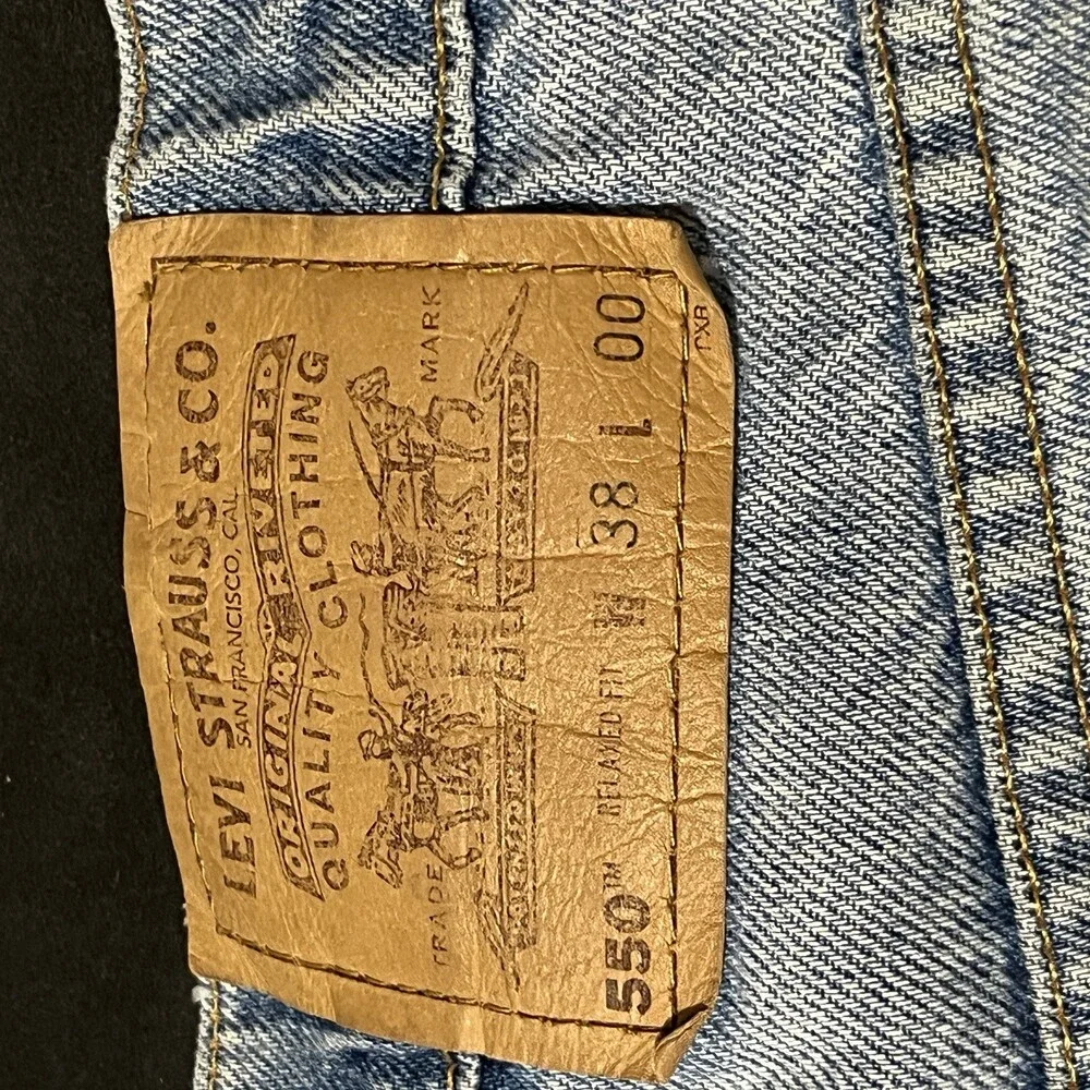 Vintage Levi’s 560 Wide Leg Orange Tab Denim Jean Shorts Jorts Mens 38 1990s